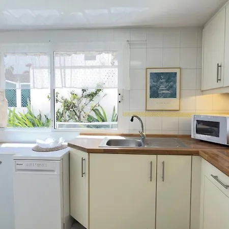 Bella Vista - Jacuzzi With Amazing Sea Views Βίλα